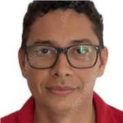 Profesor de ciencias sociales y literatura